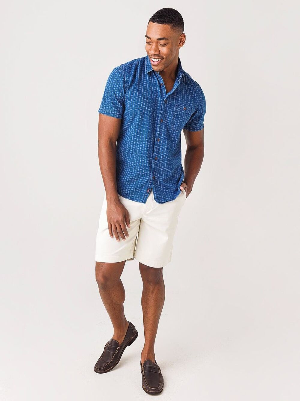 ✨Vineyard Vines 9 In Stretch Breaker Ivory Sz 42 Shorts✨